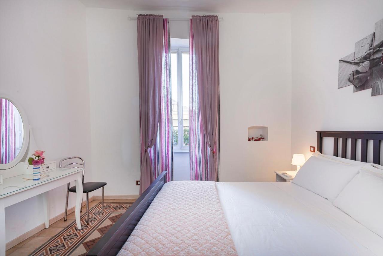 شقة Casa Rosa Al Molo By Wonderful Italy جنوة المظهر الخارجي الصورة
